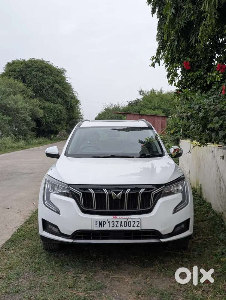 Mahindra Xuv700 Diesel Mt 2024
