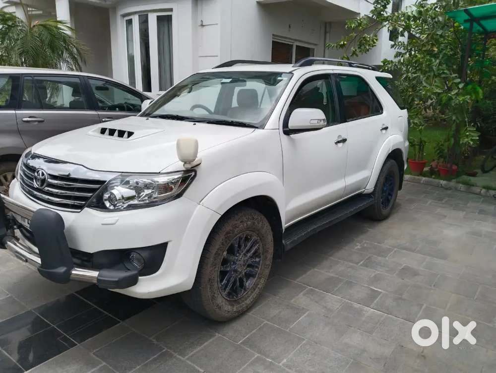 Toyota Fortuner 3.0 2012 Diesel