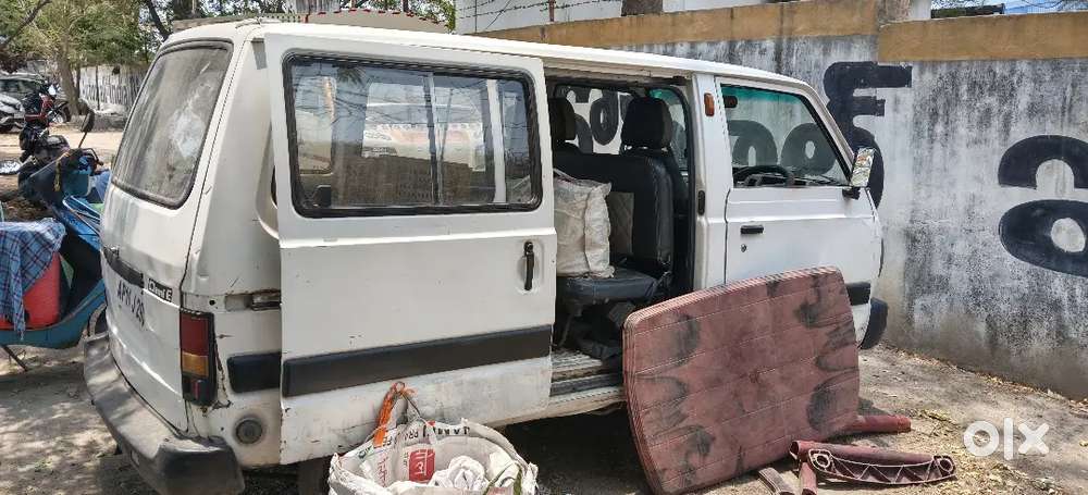 Maruti Suzuki Omni 2001