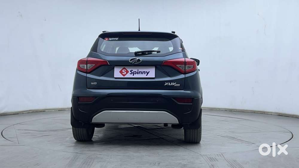 Mahindra Xuv300 W8, 2019, Petrol