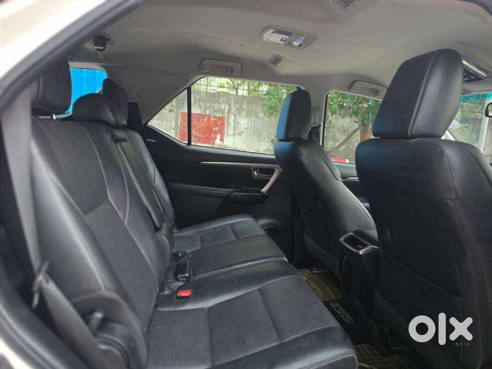 Toyota Fortuner 4x2 At 2.8 Diesel, 2022, Diesel