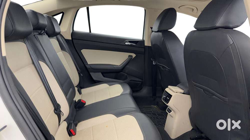 Skoda Slavia 1.0 Tsi Style At, 2022, Petrol