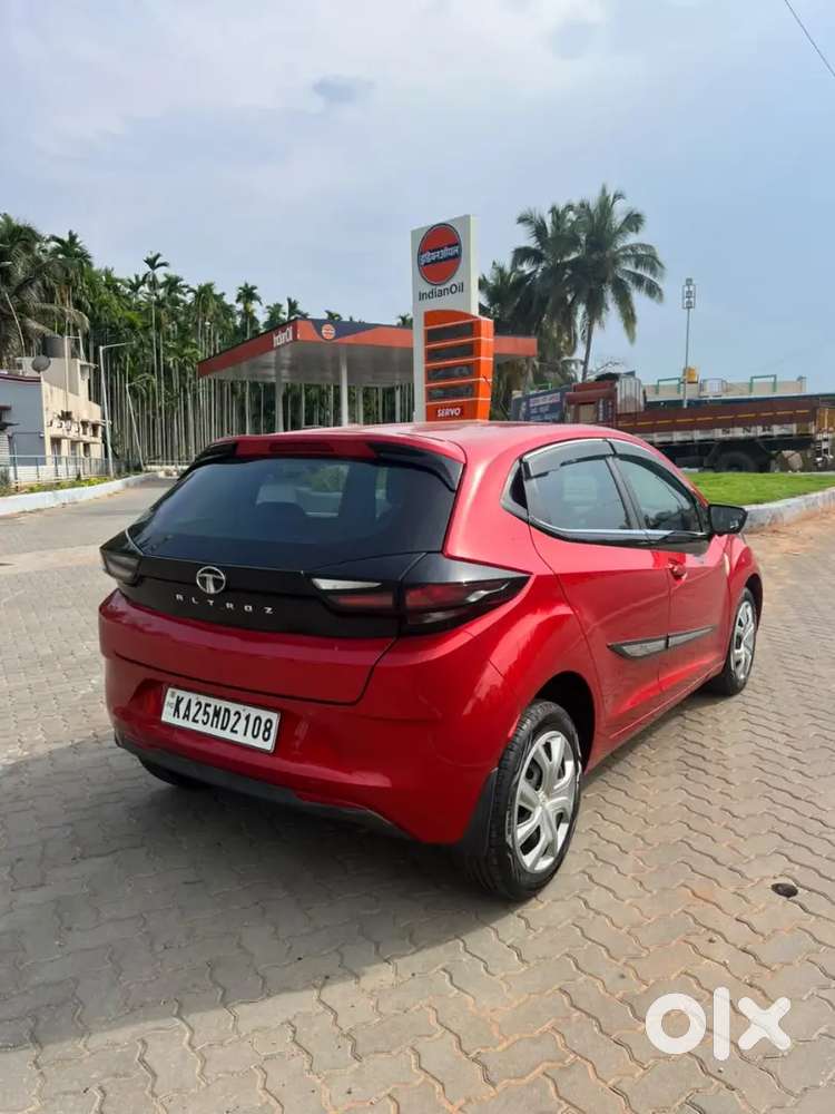 Tata Altroz 1.2 Luxe 2021