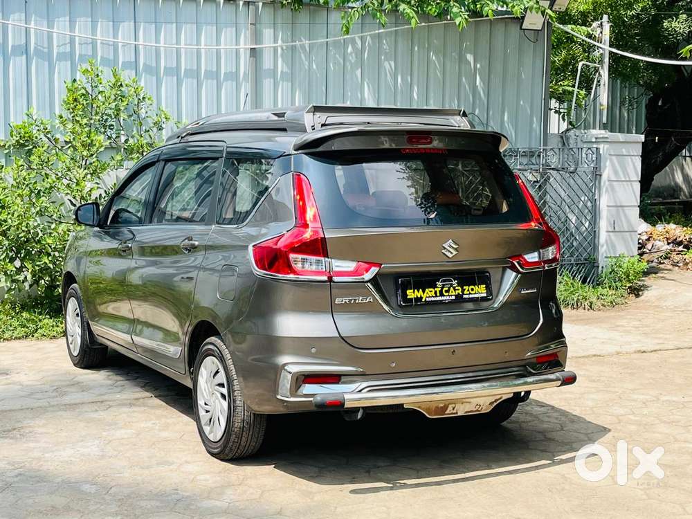 Maruti Suzuki Ertiga 1.5 Vxi, 2022, Petrol