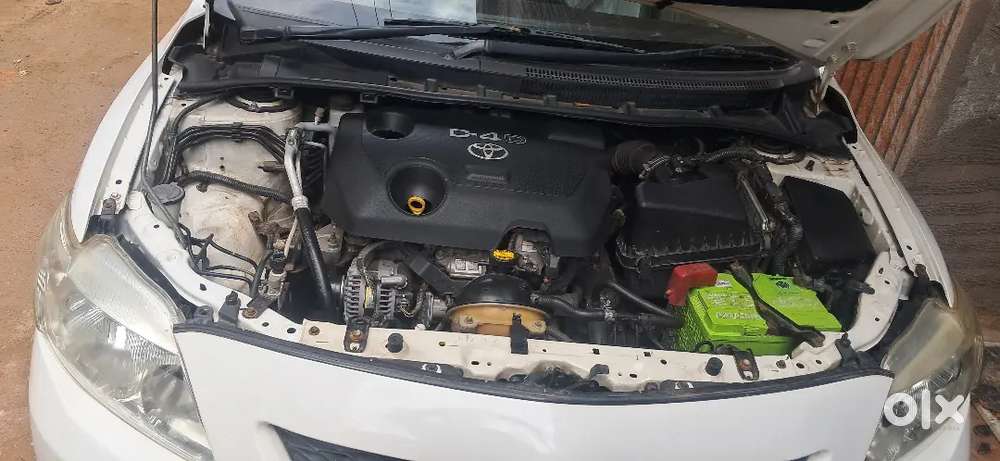 Toyota Corolla Altis 2010