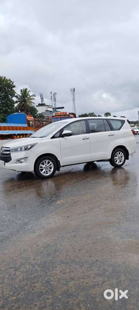 Toyota Innova Crysta 2.4 V, 2018, Diesel