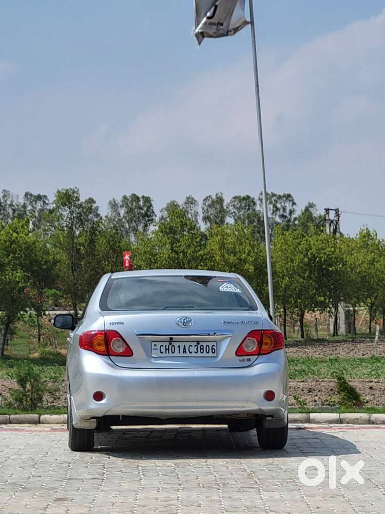 Toyota Corolla Altis 2011 Petrol 123000 Km Driven