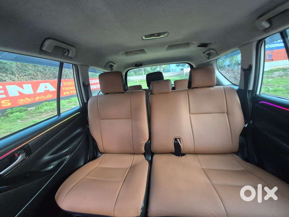 Toyota Innova Crysta 2.4 G Mt 8s, 2016, Diesel
