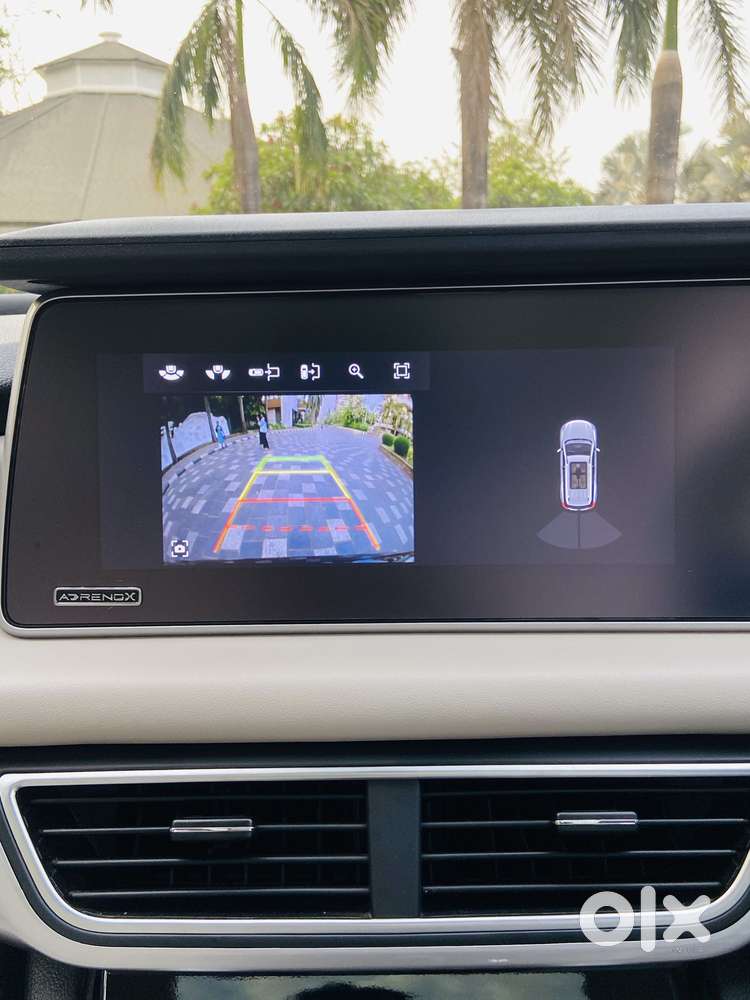 Mahindra Xuv700 2.2 Ax 7 Diesel At Str Awd, 2022, Diesel