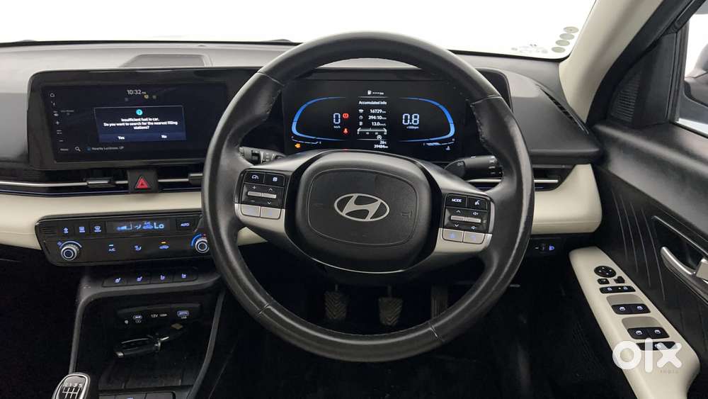 Hyundai Verna 1.5 Sx (o) Petrol Mt, 2023, Petrol