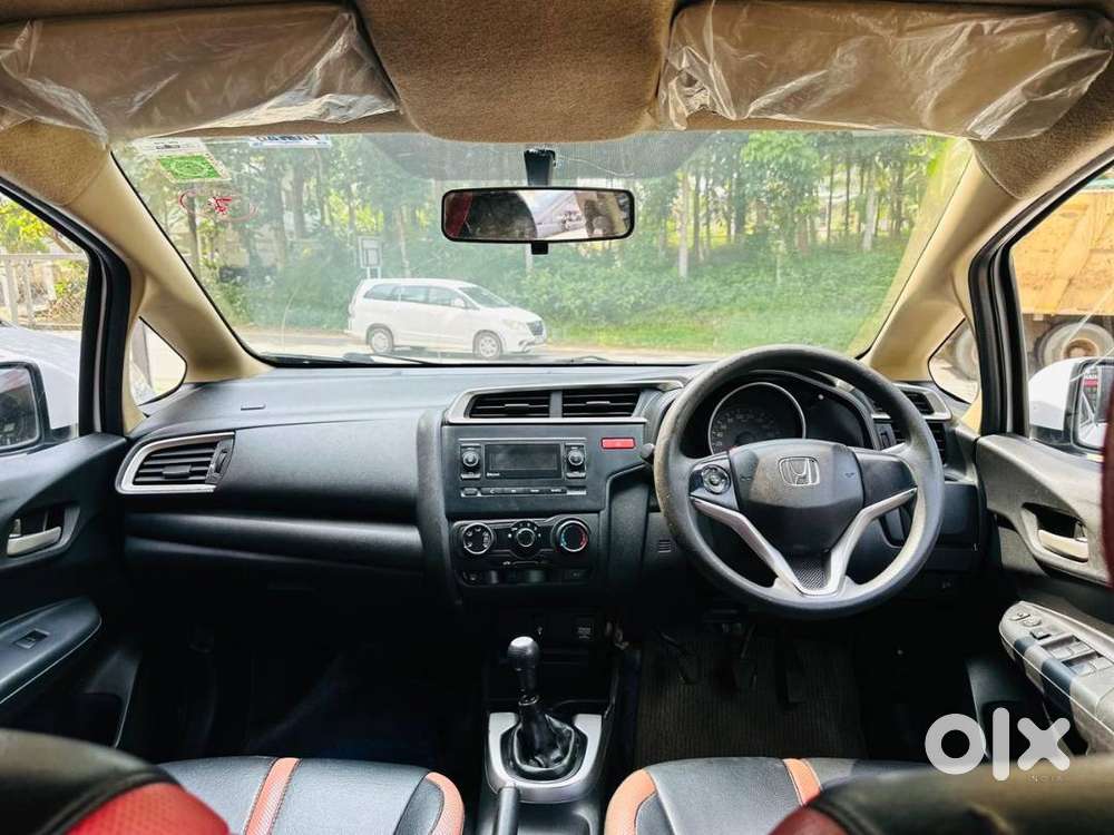 Ford Aspire Titanium Petrol 2016 Model 145000 Km 2nd Owner