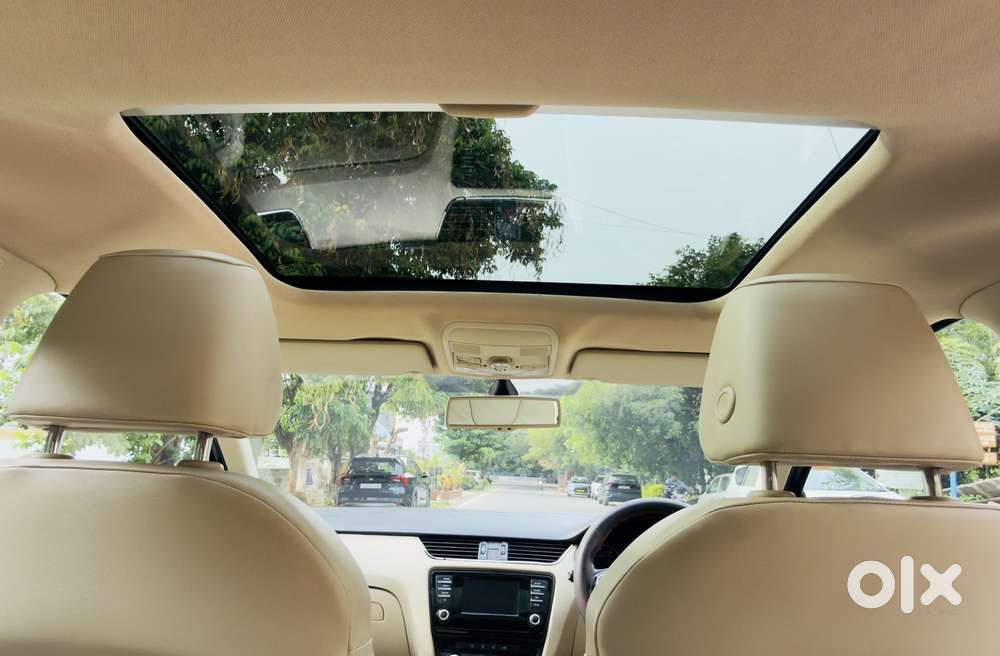 Skoda Octavia Elegance 1.8 Tsi At, 2014, Petrol
