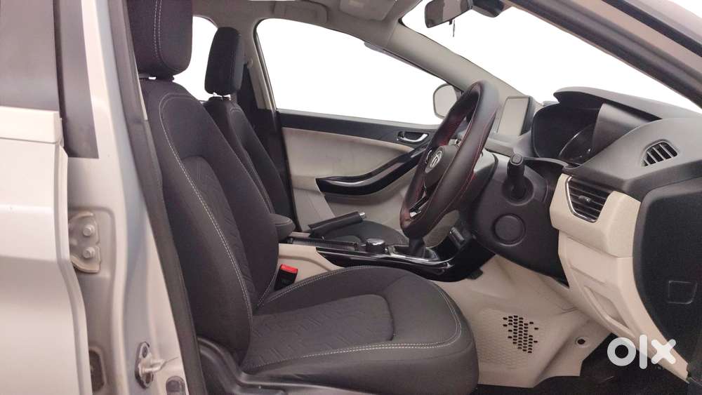 Tata Nexon 1.2 Revotron Xz Plus Premium, 2021, Petrol