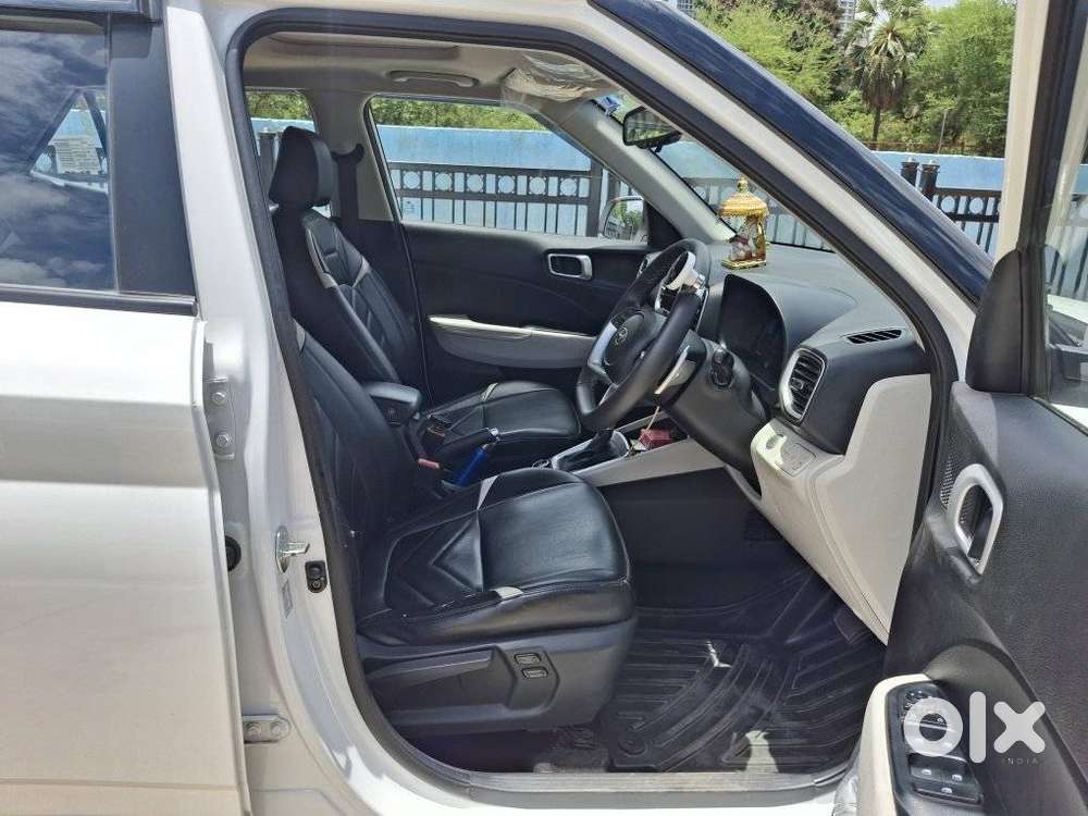 Hyundai Venue 1.0 Sx (o) Turbo Dct, 2024, Petrol