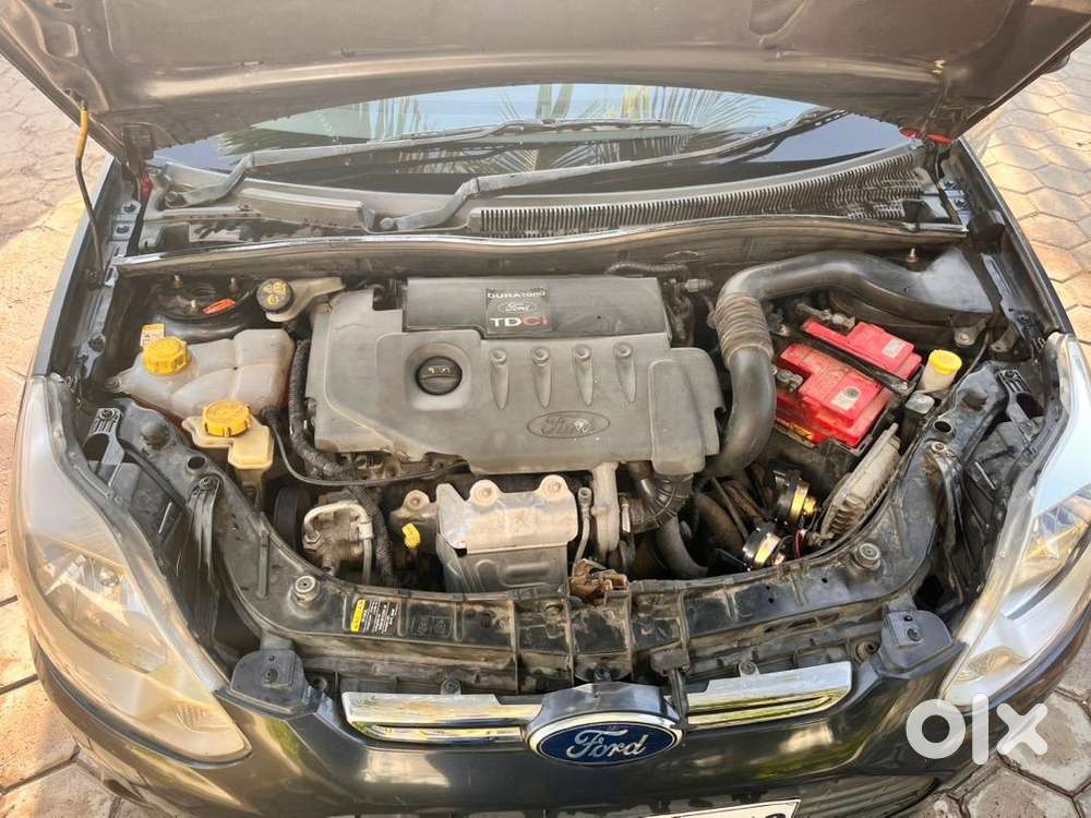 New Tyre With Stepni , New Battery, Car Play Vedio System(android,ios)