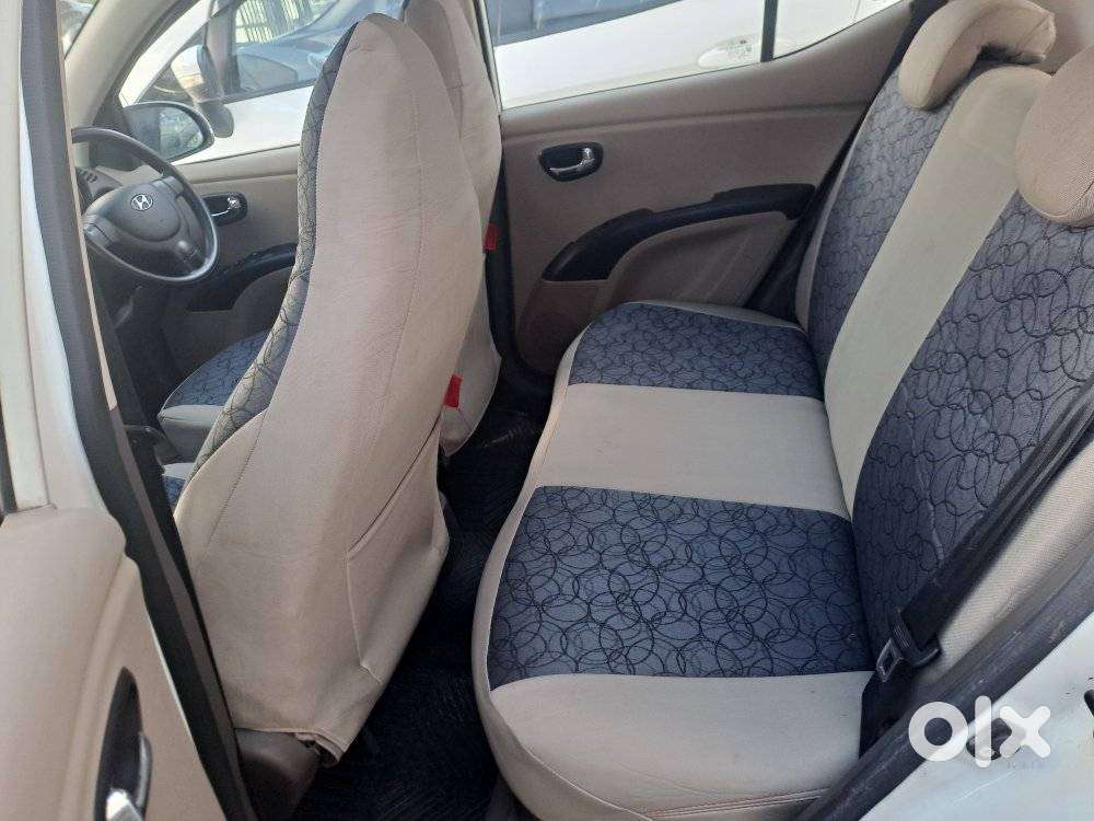 Hyundai I10 Sportz, 2012, Petrol
