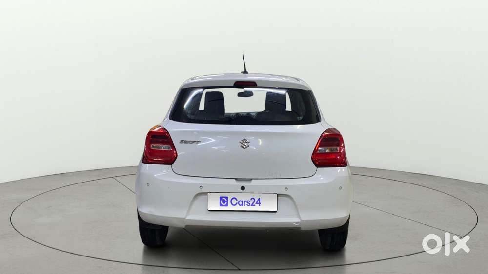 Maruti Suzuki Swift Amt Vxi, 2020, Petrol