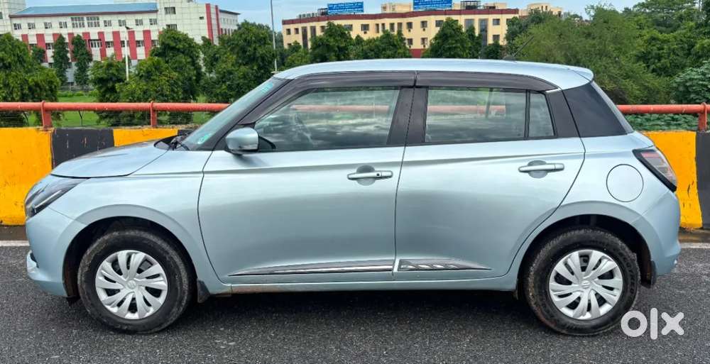 Maruti Suzuki Swift Vxi, 2024, Petrol