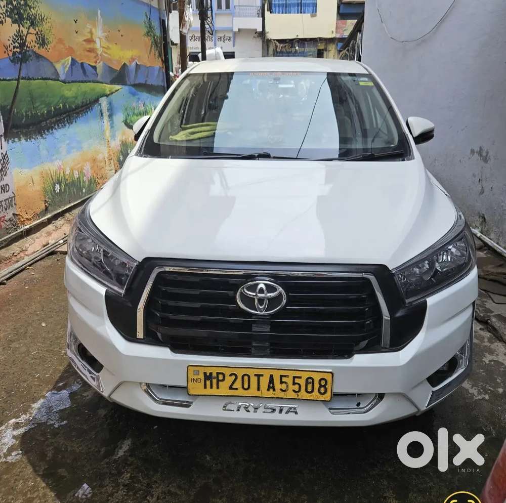 Toyota Innova Crysta 2019 Diesel 85000 Km Driven