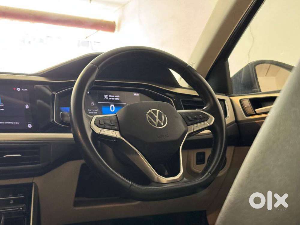 Volkswagen Virtus 1.0 Topline Tsi At, 2023, Petrol