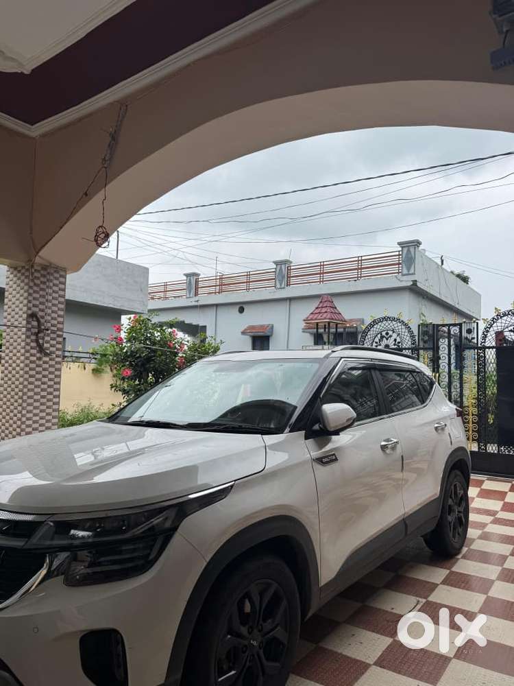 Kia Seltos 2025 Petrol Well Maintained