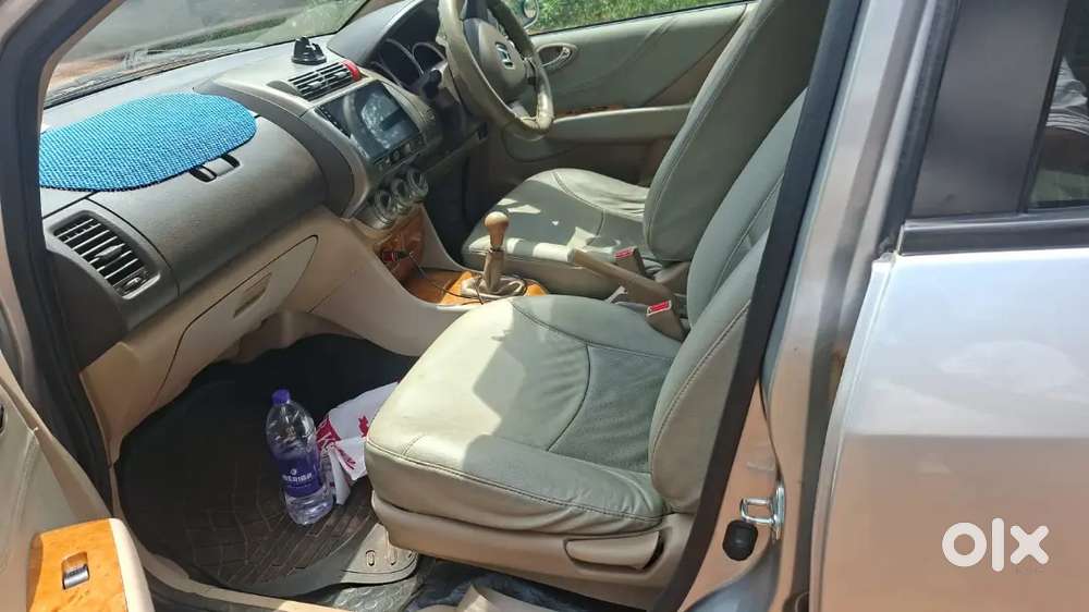 Honda City Zx 2005 Petrol Well Maintained( December)