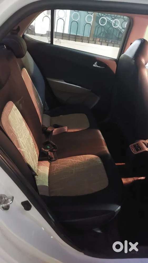 Hyundai Grand I10 Asta 2015