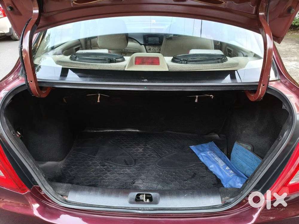 Maruti Suzuki Swift Dzire 1.2 Lxi (o), 2017, Petrol