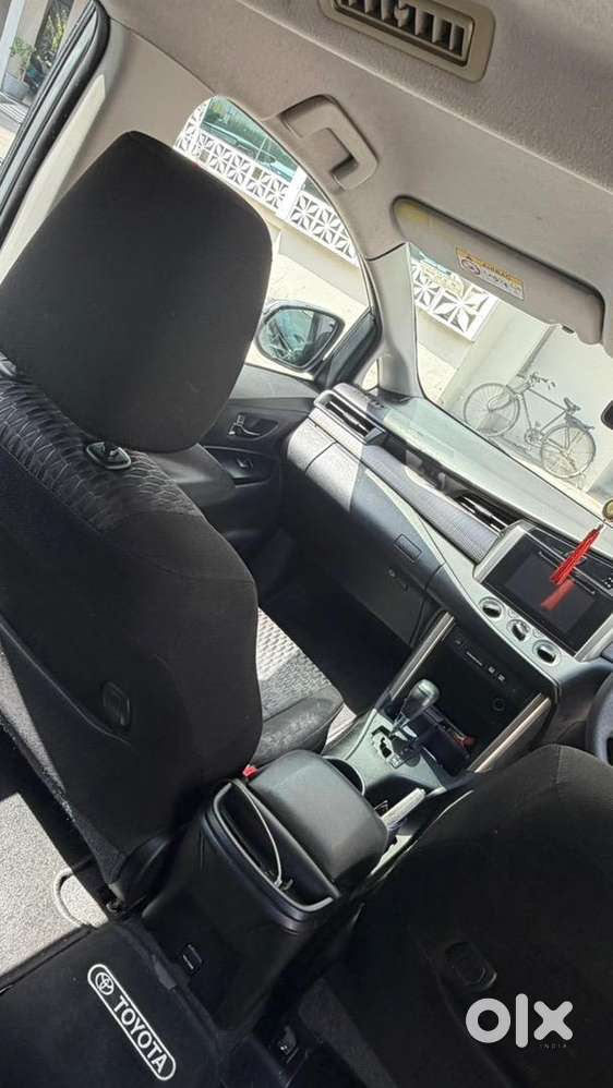 Toyota Innova Crysta 2019 Diesel Well Maintained