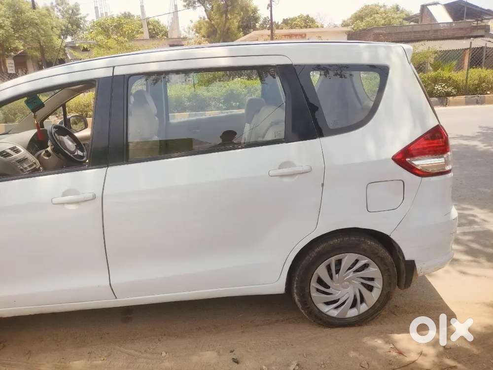Maruti Suzuki Ertiga Vdi 2015
