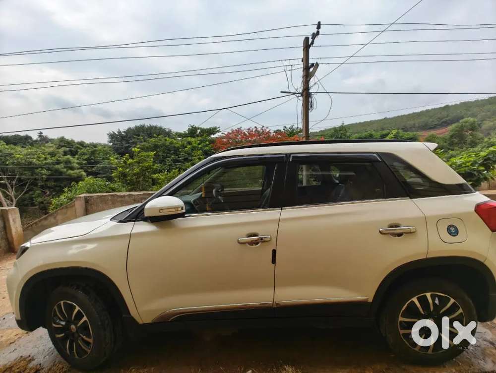 Maruti Suzuki Brezza Vxi 2022