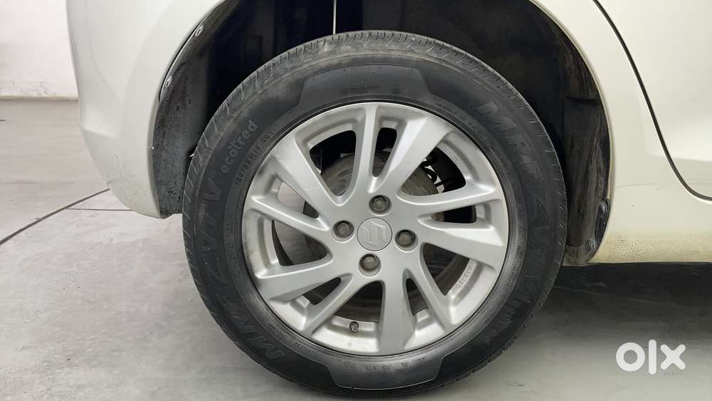 Maruti Suzuki Swift 1.3 Zxi, 2013, Petrol