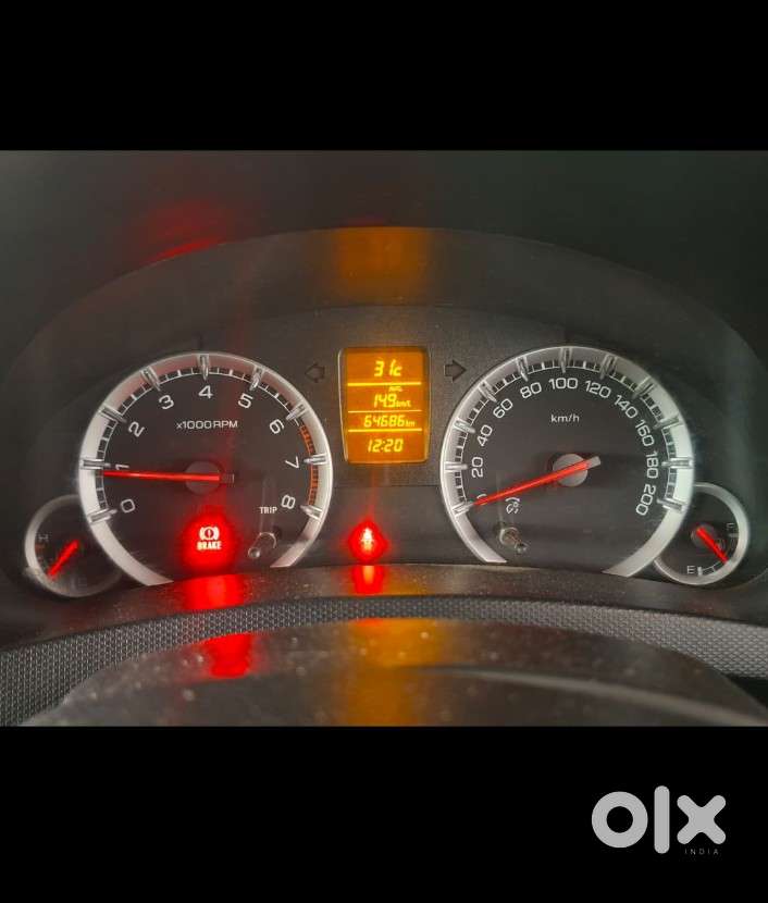 Maruti Suzuki Swift Zxi Abs, 2014, Petrol