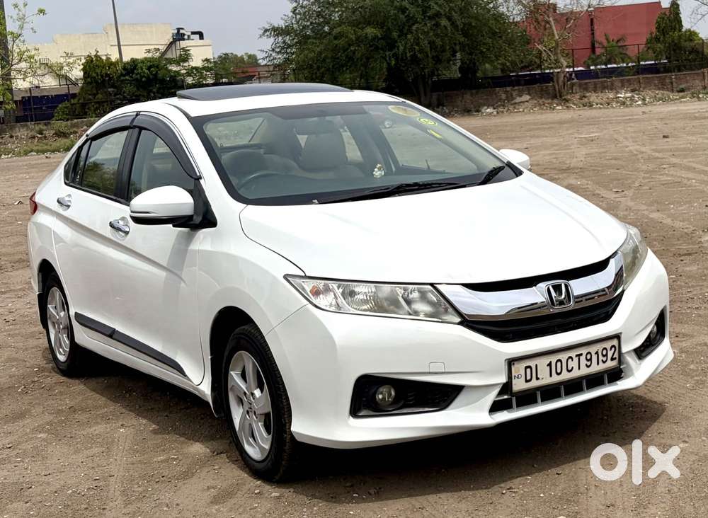 Honda City V At Sunroof, 2016, Petrol
