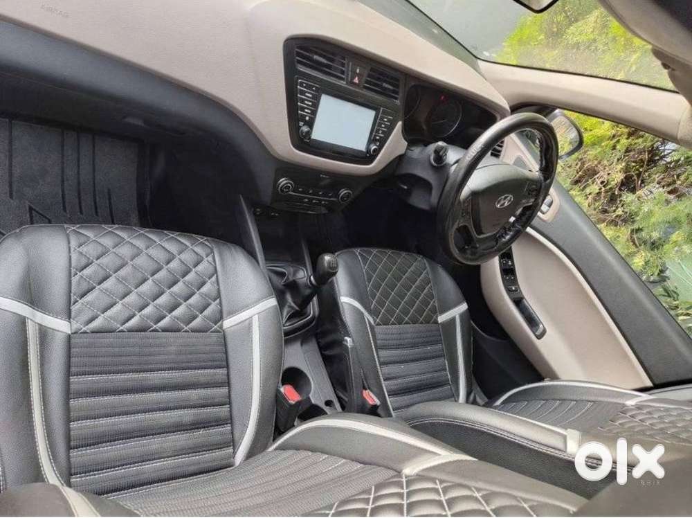 Hyundai I20 2017 Petrol  Well Maintained  64,000 Km