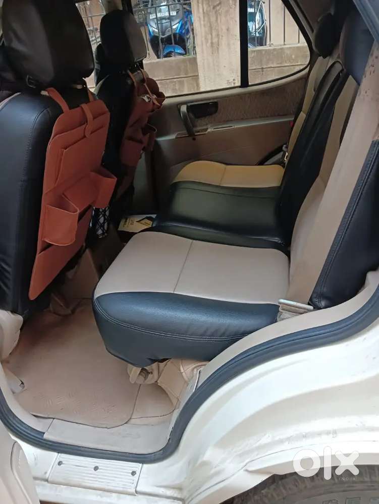 Tata Safari Dicor 2011