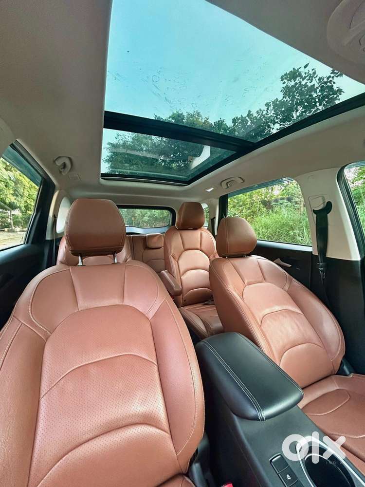 Mg Hector Plus 1.5 Sharp Turbo Cvt 6 Str, 2022, Petrol
