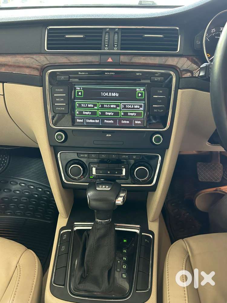 Skoda Superb {2014-2016}2.0 Elegance Tdi At, 2012, Diesel