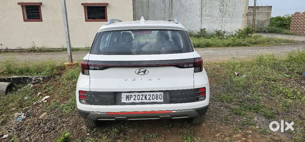 बेल मेंटेन शोरूम कंडीशन