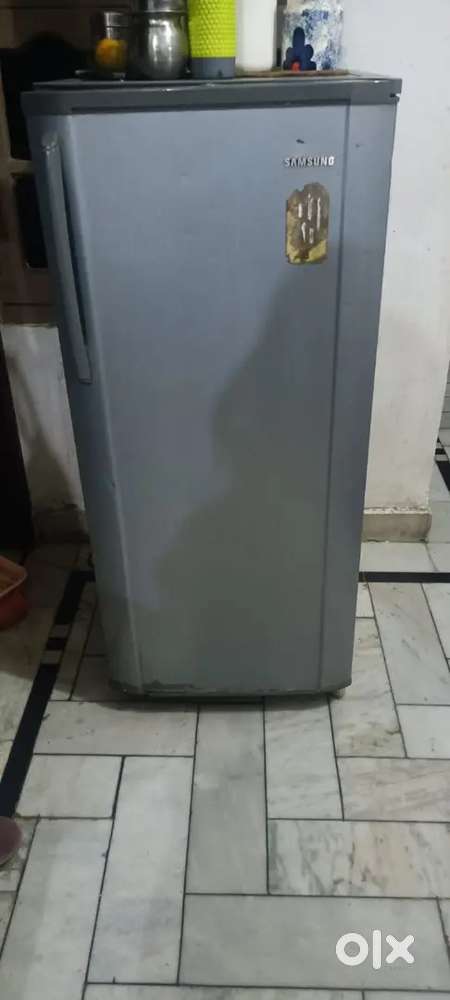 Samsung good condition fridge