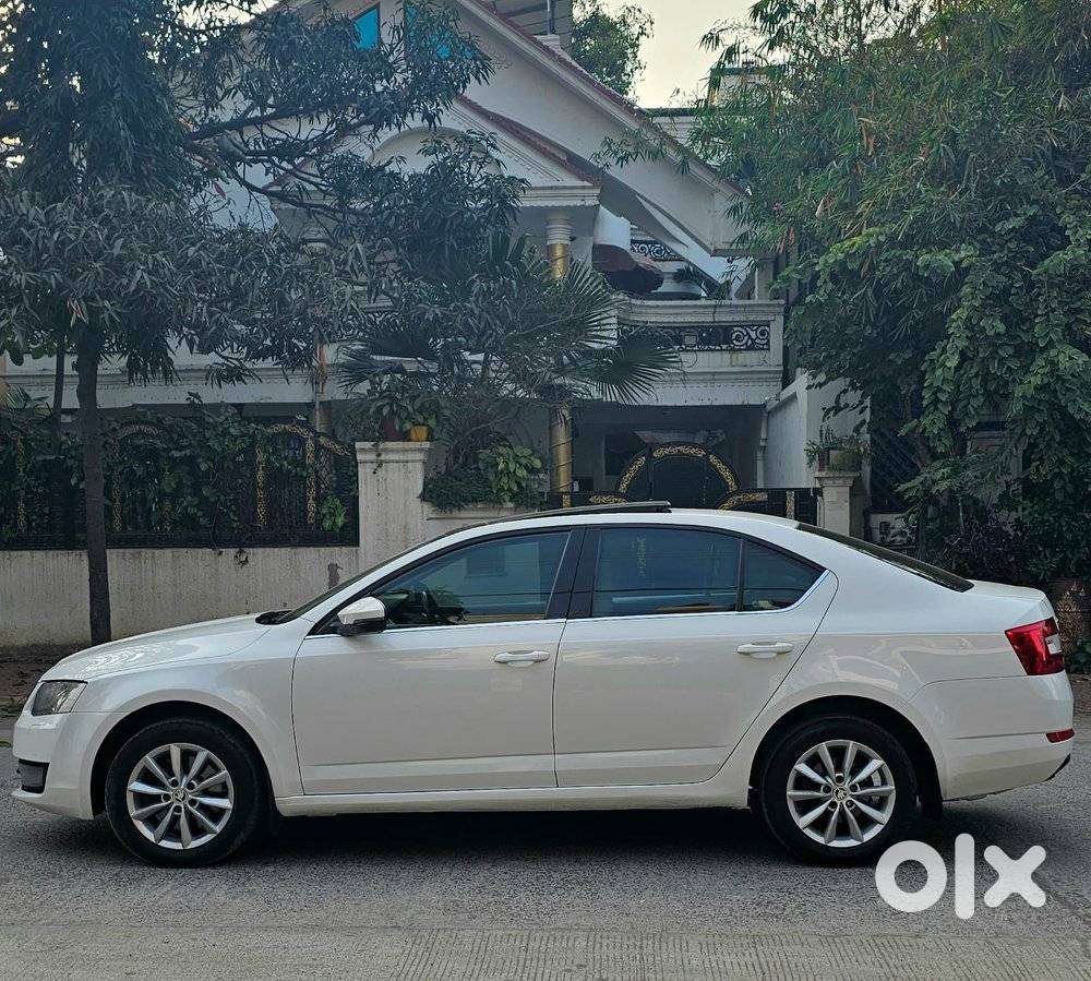 Skoda Octavia 2.0 Elegance Tdi Cr At, 2016, Petrol