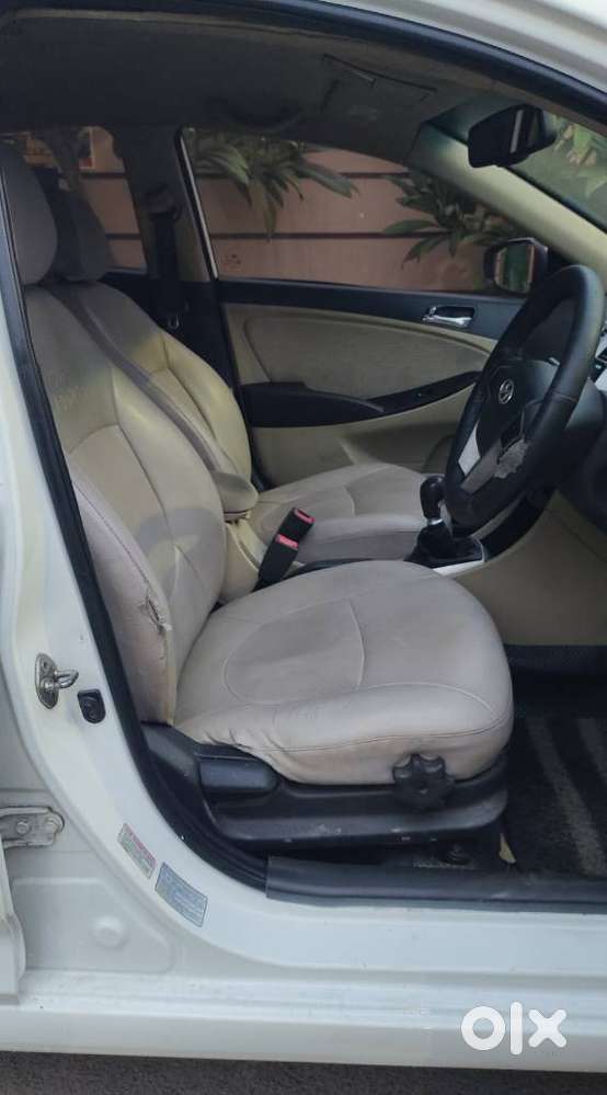Hyundai Verna 1.6 Sx Crdi (o), 2014, Diesel