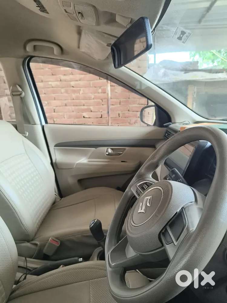 Maruti Suzuki Ertiga 2021 Petrol Manual