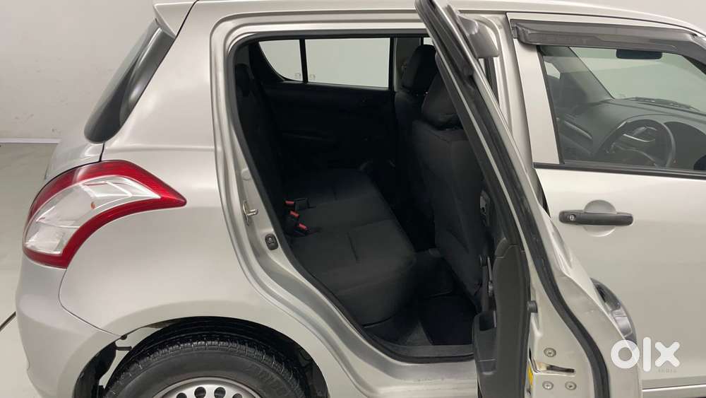 Maruti Suzuki Swift 1.2 Lxi (o), 2016, Petrol