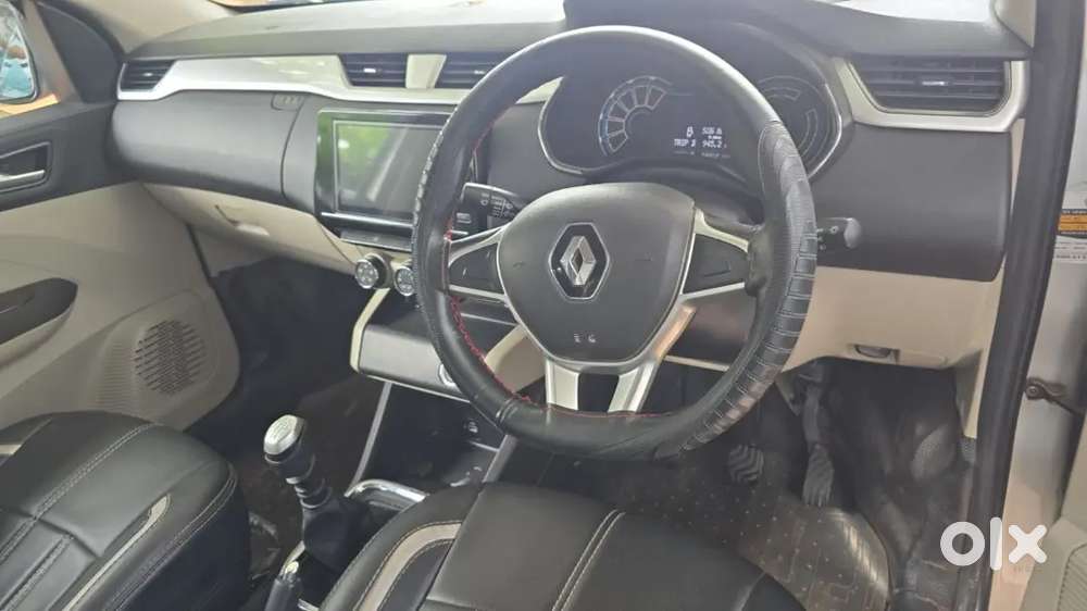 2019 Renault Triber 1.0 Rxz 51000kml Showroom Service