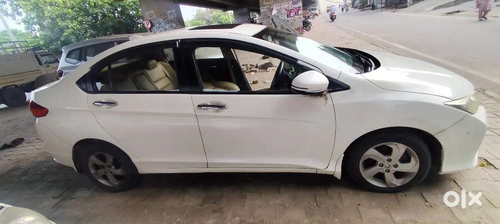 Honda City 2014 Automatic Petrol Sunroof