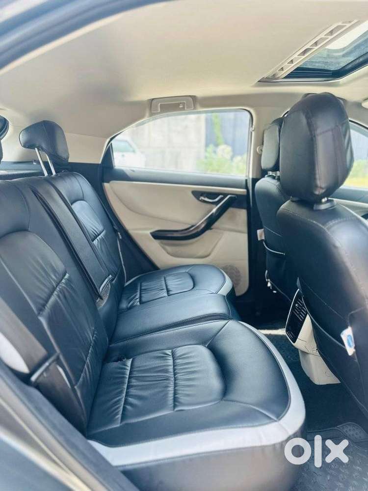 Tata Nexon 1.2 Revotron Xza Plus, 2022, Petrol