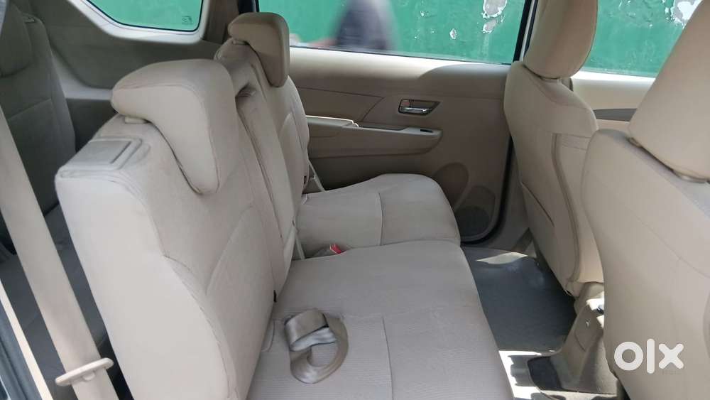 Maruti Suzuki Ertiga 2022-2023 Vxi Cng, 2023, Cng & Hybrids