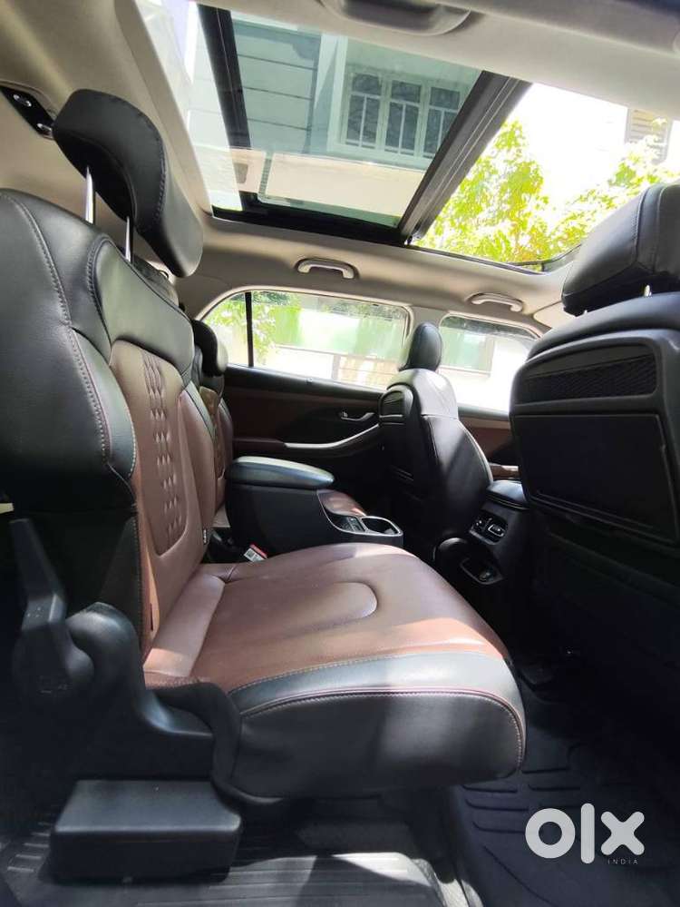 Hyundai Alcazar Signature, 2021, Petrol