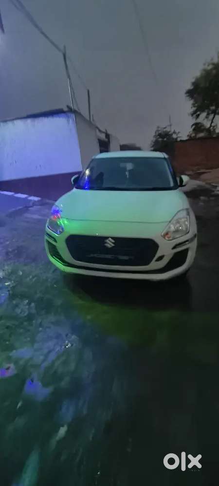 Maruti Suzuki Swift 2021 Petrol 70000 Km Driven